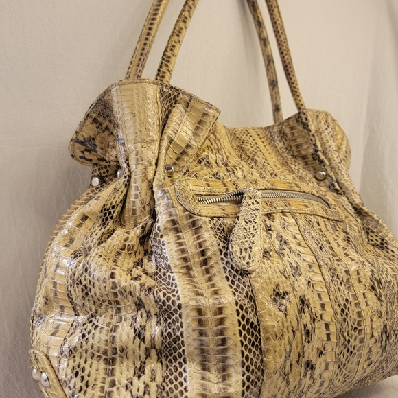 Pure Collection Handbags - VNTG Y2K Pure 100% Genuine Leather Python Print  Silver Toned Hardware Hand Bag